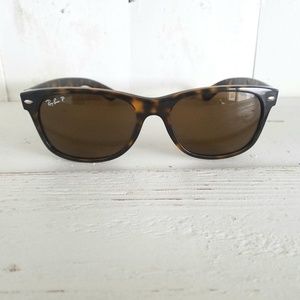 Ray-Ban Polarized New Wayfarer Sunglasses
